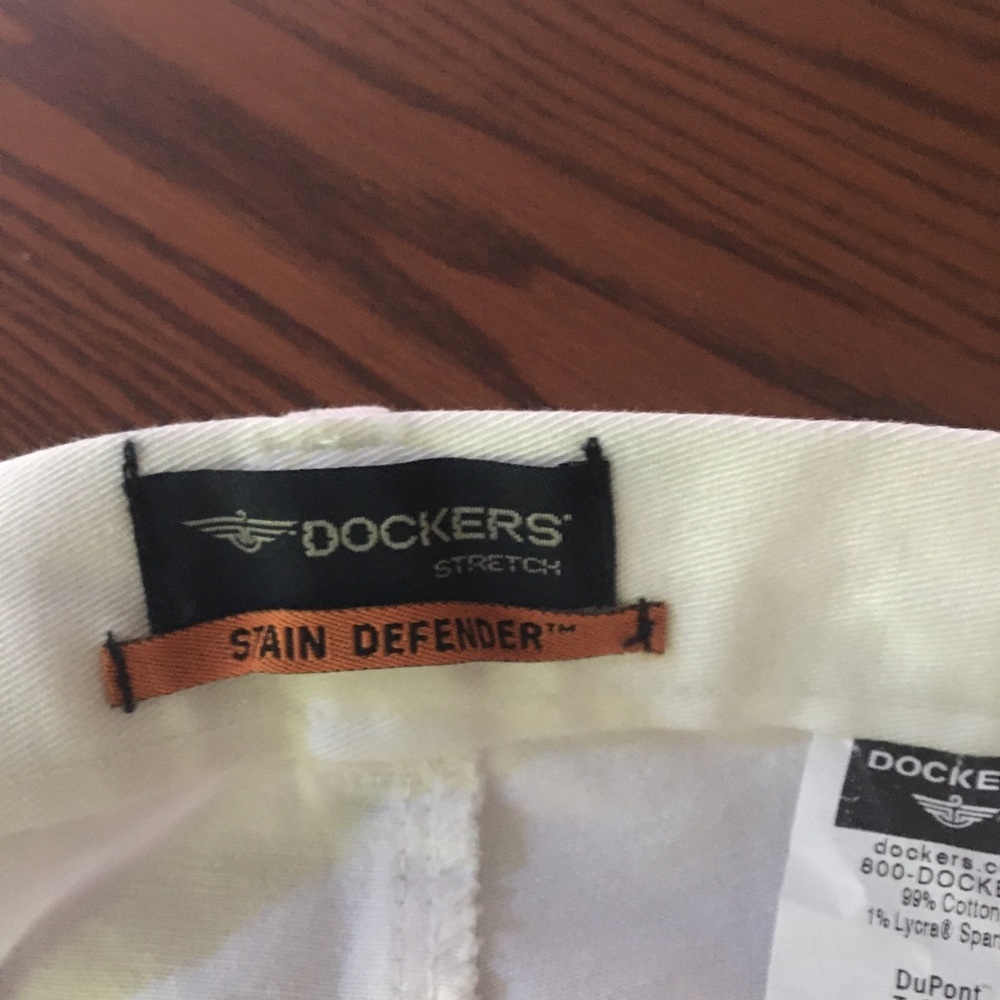 NWT SZ16 WHITE DOCKERS COTTON-STAIN DEFENDER SHORT - Picture 13 of 15